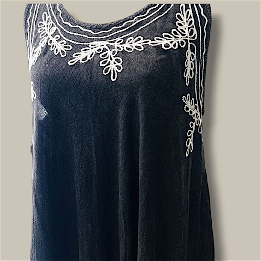 🏖️Beach By Exist Soft Flowy Black & White Summer Beach Sundress - Picture 6 of 10